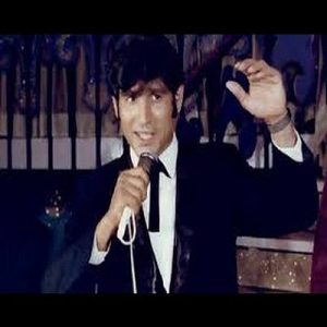 دانلود آهنگ آغاسی گوش به زنگ آغاسی گوش به زنگ