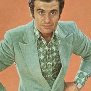 دانلود آهنگ های خاطره انگیز افشین مقدم آهنگ های خاطره انگیز افشین مقدم