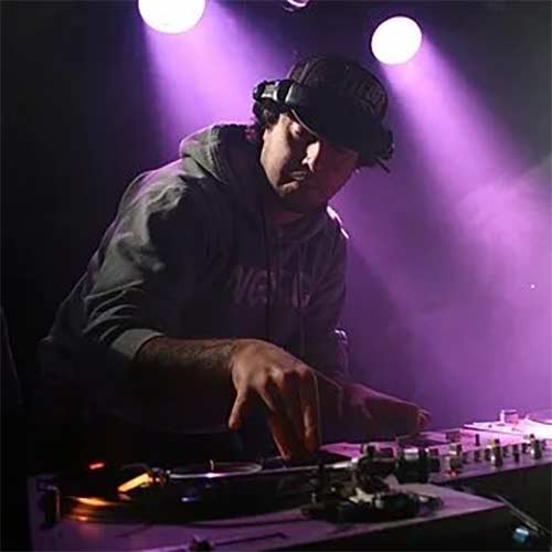 موزیک باکس 35 از آرتا و مهیار و اشوان و سیروان خسروی و ایسم و هومان و هلیوم