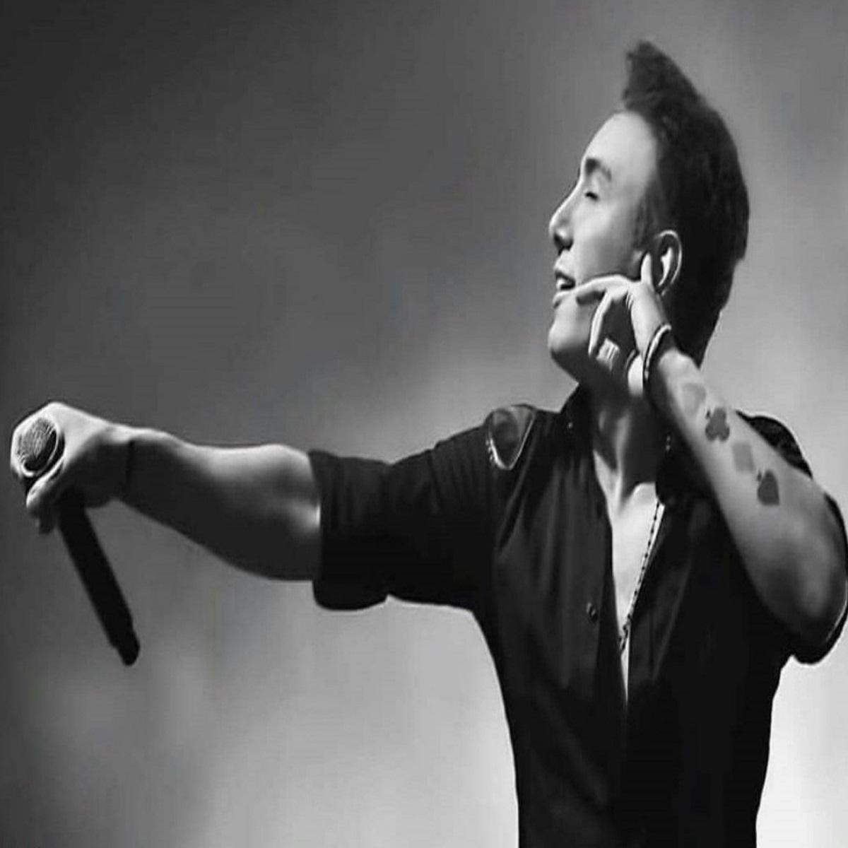 چشمات از دیجی ادیکس و سامان جلیلی و شادمهر عقیلی و امیر تتلو و علی سورنا و هایده